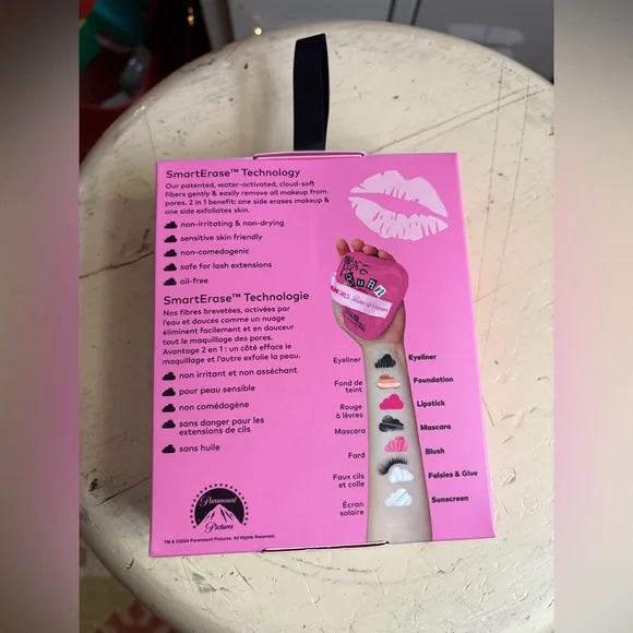 Mean Girls Makeup Eraser 7-Day Set - Picture 7 of 7